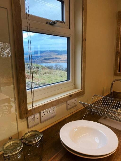 Odhrán Lodge, St Conan's Escape: Home with a view Loch Awe Exterior foto